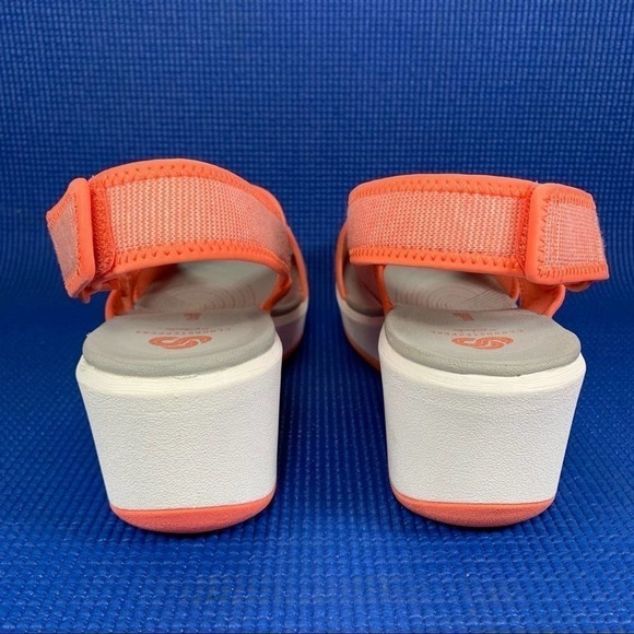 Clarks Step Cali Cove CloudSteppers Womens US 10M Coral White Wedge 61091214 - Picture 4 of 9